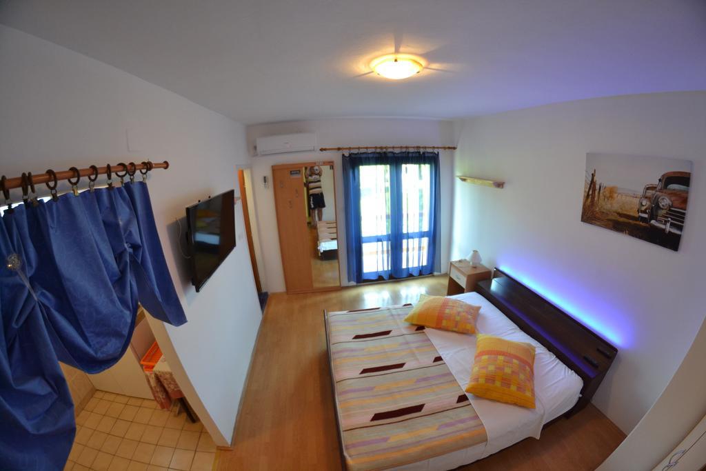 Apartment Beg Rab Town Exterior foto